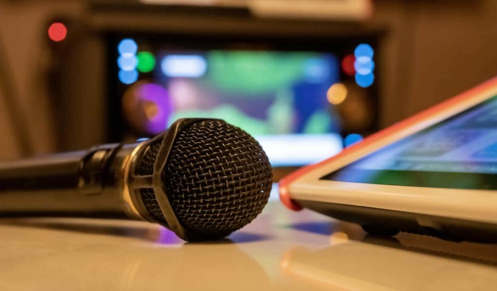 Why a Part-Time Karaoke Assistant Job is Perfect for Music Lovers