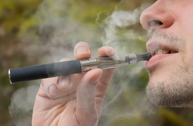    How nicotine pouches offer smokeless options