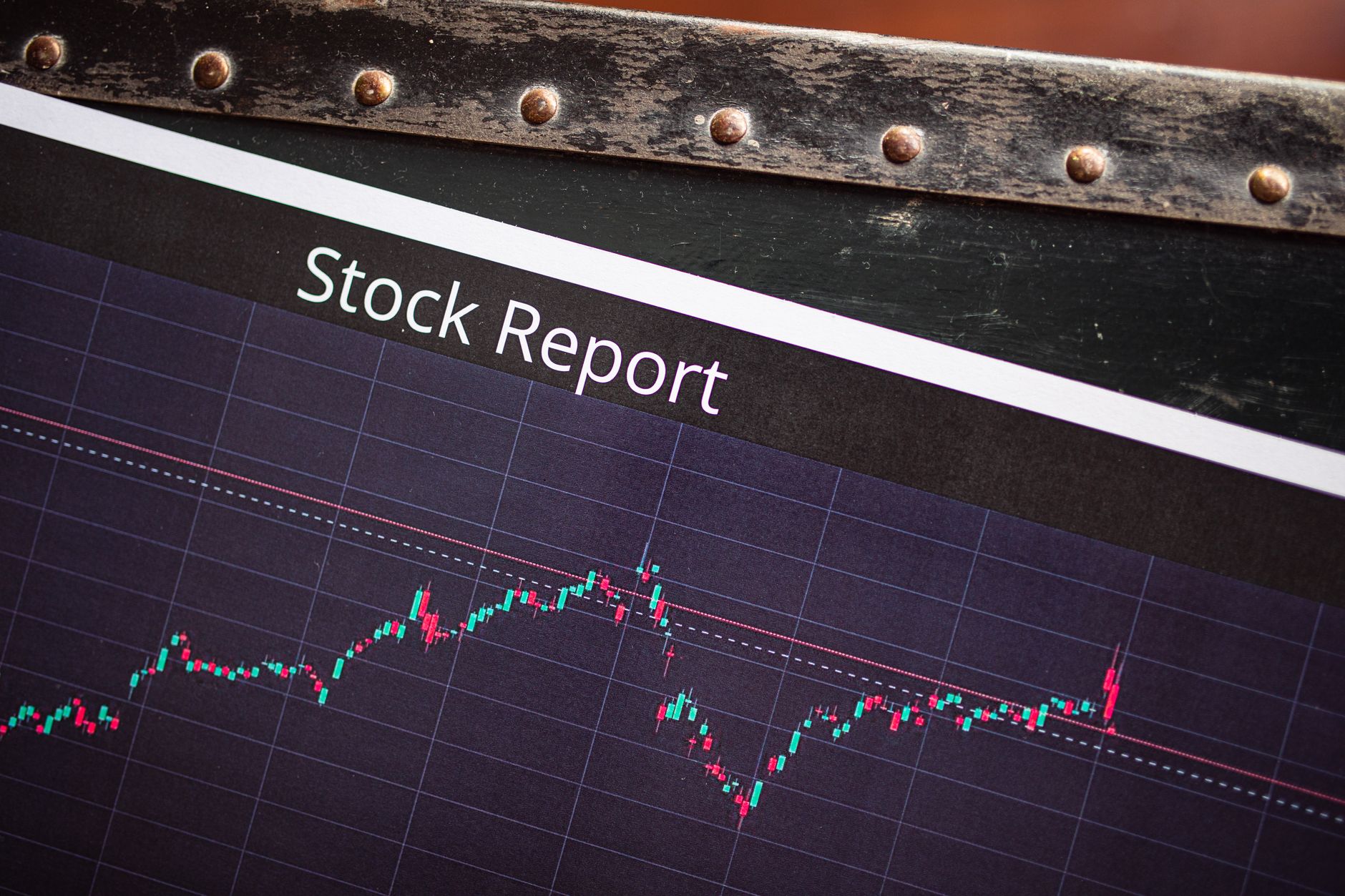 Equifax stock performance: Is it the best investment now?