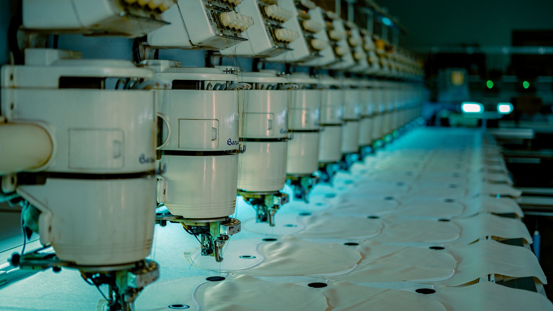 Textile stocks dividend race: Best proven strategies for yield